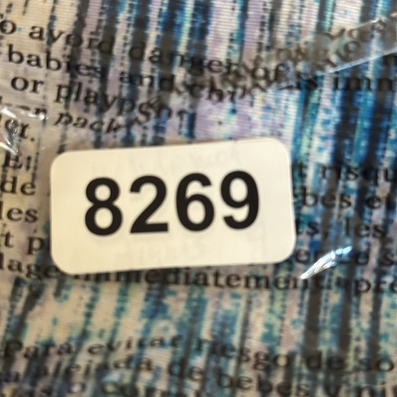 Lululemon Real Quick Tights in Blurry Belle Multi Blue  Women's 4 Ankle Crop 24" - Picture 15 of 15